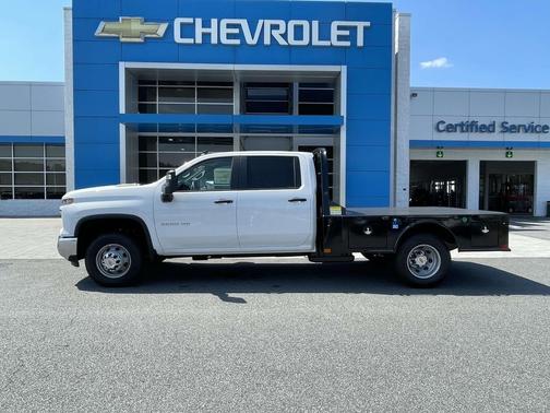 2025 Chevrolet Silverado 3500 WT