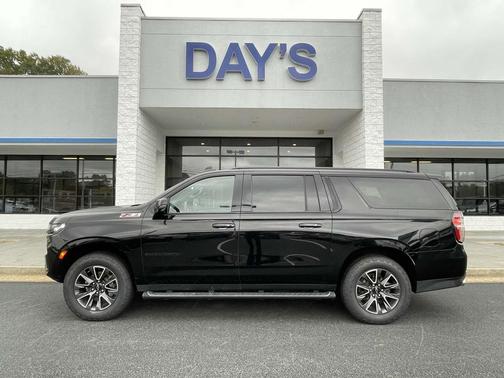 2022 Chevrolet Suburban 4WD Z71