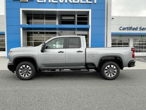 2026 Chevrolet Silverado 2500 Custom