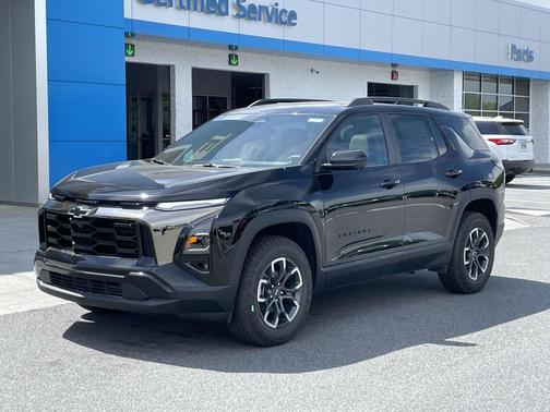 Mosaic Black Metallic 2026 Chevrolet Equinox FWD ACTIV