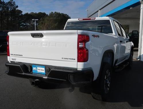 2025 Chevrolet Silverado 2500 Custom