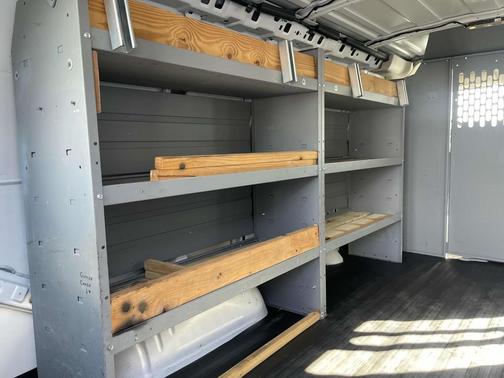 2018 GMC Savana 2500 Work Van