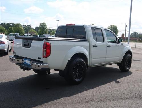 2021 Nissan Frontier SV