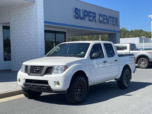 2021 Nissan Frontier SV