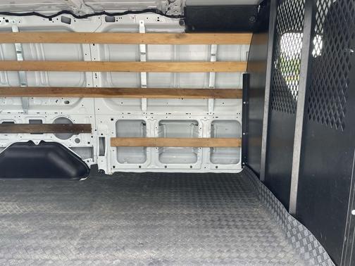 Oxford White 2021 Ford Transit-250 Base