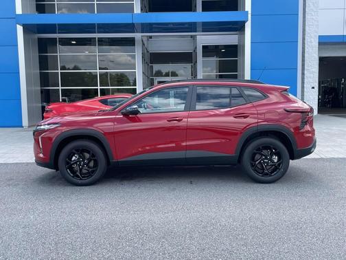 Apex Red 2026 Chevrolet Trax LT