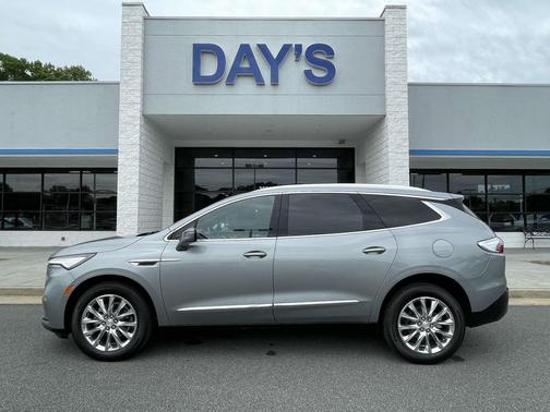 Moonstone Gray Metallic 2024 Buick Enclave Essence FWD