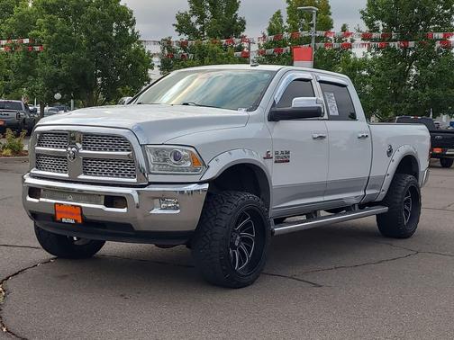 2013 RAM 3500 Laramie