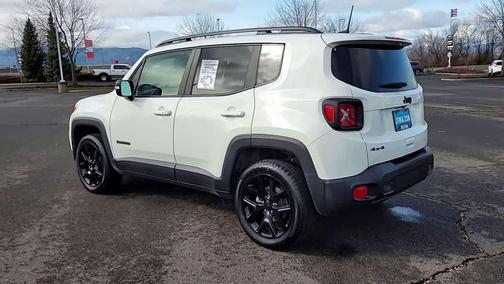 2023 Jeep Renegade Altitude