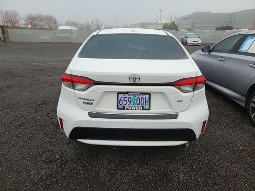 2020 Toyota Corolla LE