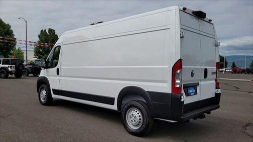 2025 RAM ProMaster 2500 Tradesman