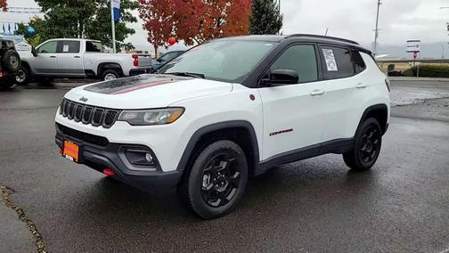 2023 Jeep Compass Trailhawk