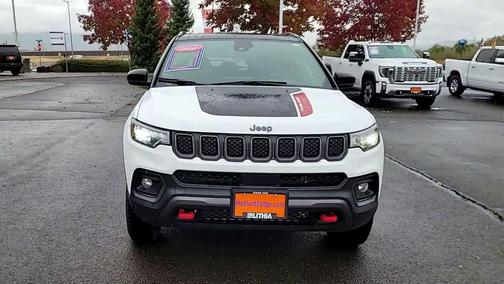 2023 Jeep Compass Trailhawk