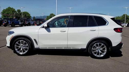 2023 BMW X5 sDrive40i