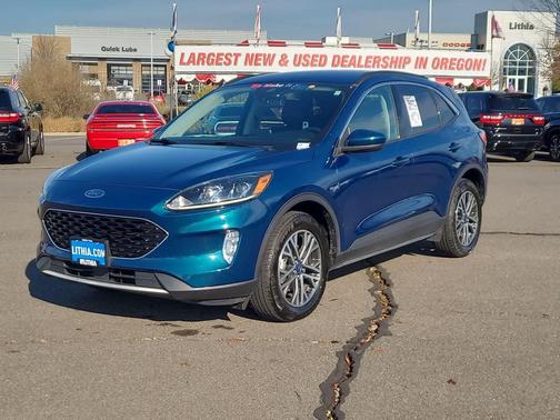 2020 Ford Escape SEL
