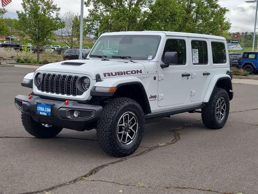 Bright White Clearcoat 2026 Jeep Wrangler Rubicon