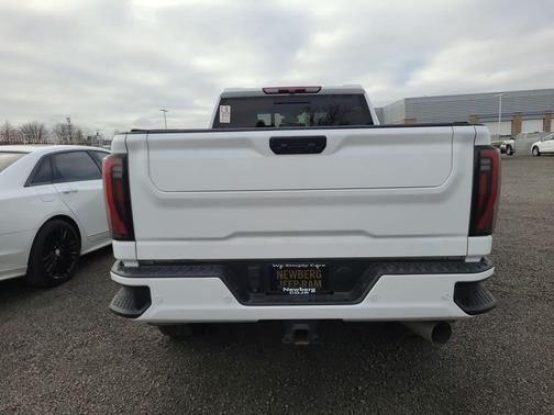 2024 GMC Sierra 2500 AT4