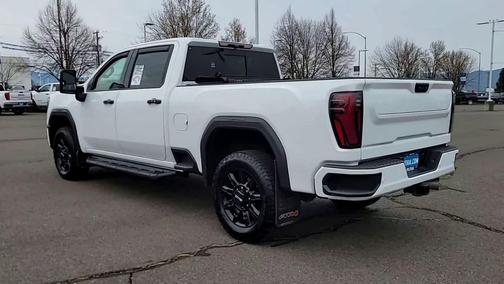 2024 GMC Sierra 2500 AT4