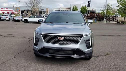 Argent Silver Metallic 2024 Cadillac XT4 Premium Luxury