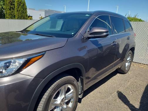 2017 Toyota Highlander Limited