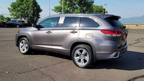 2017 Toyota Highlander Limited