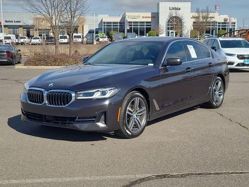 2022 BMW 530 i xDrive