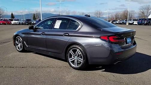2022 BMW 530 i xDrive