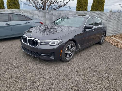 2022 BMW 530 i xDrive