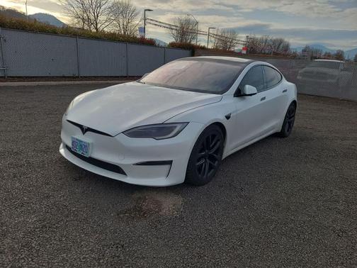 2022 Tesla Model S Dual Motor All-Wheel Drive