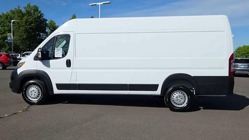 Bright White Clearcoat 2026 RAM ProMaster 3500 High Roof