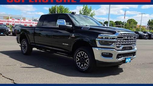 Diamond Black Crystal Pearlcoat 2026 RAM 2500 Longhorn