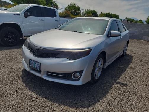 2014 Toyota Camry SE