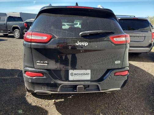 2017 Jeep Cherokee Overland