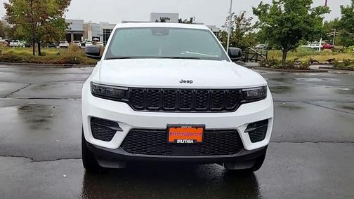 2025 Jeep Grand Cherokee Altitude