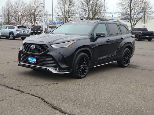 2023 Toyota Highlander XSE