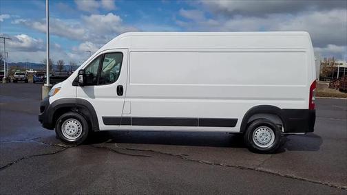 2025 RAM ProMaster 2500 Tradesman