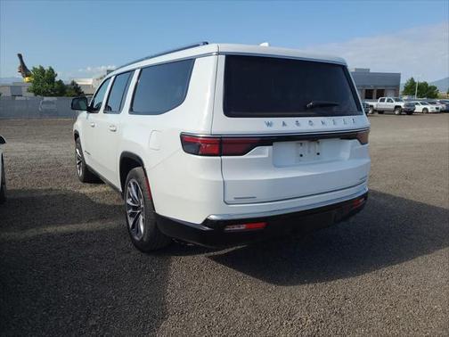 2023 Jeep Wagoneer L Series III