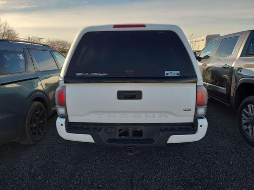 2022 Toyota Tacoma TRD Off Road