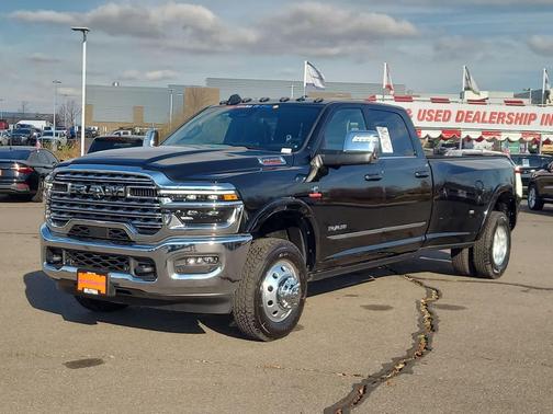 2026 RAM 3500 Limited