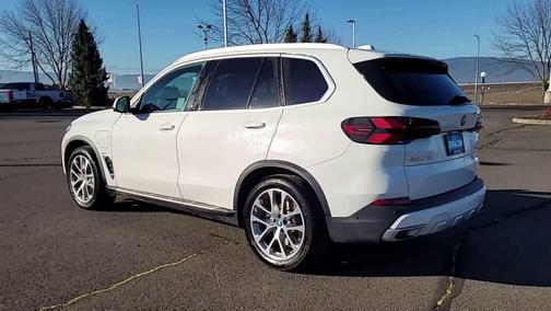 2024 BMW X5 xDrive50e