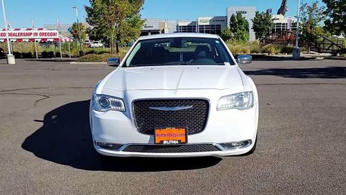 2018 Chrysler 300 Limited