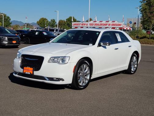 2018 Chrysler 300 Limited