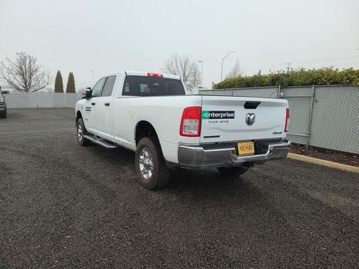 2024 RAM 3500 Big Horn