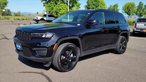 2024 Jeep Grand Cherokee Altitude