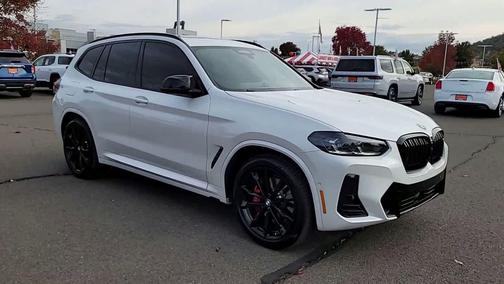 2024 BMW X3 M40i