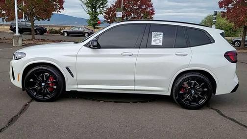 2024 BMW X3 M40i