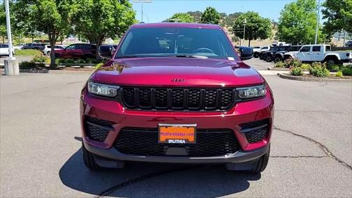 2025 Jeep Grand Cherokee Altitude