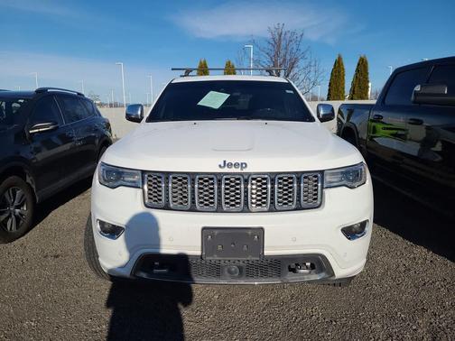 2020 Jeep Grand Cherokee Overland