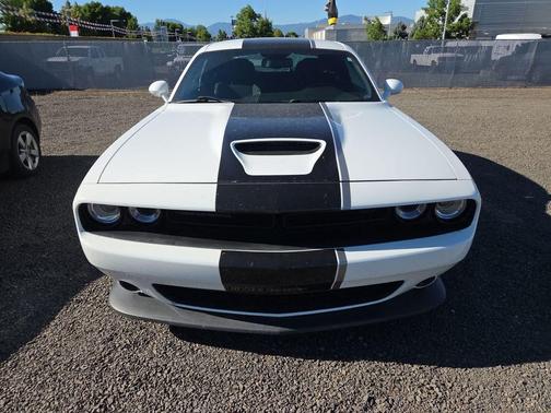White Knuckle Clearcoat 2019 Dodge Challenger GT