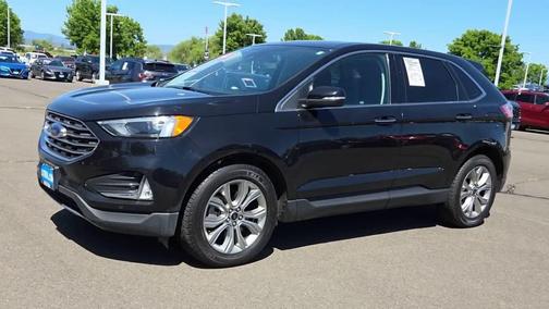 Agate Black Metallic 2023 Ford Edge Titanium